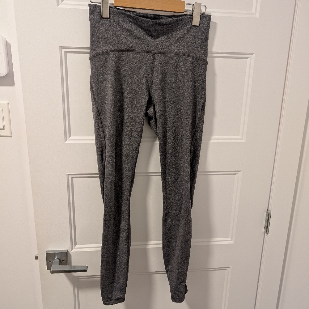 Lululemon/Train Times Legging Sz 6 - Picture 3 of 8